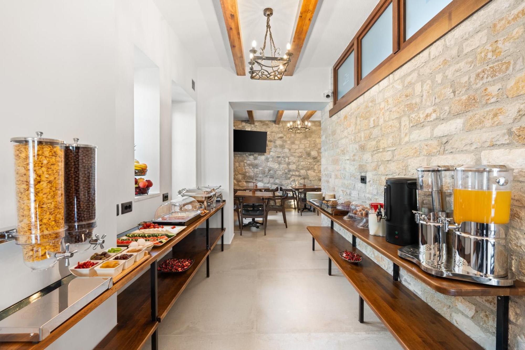 Grandview Hotel Berat